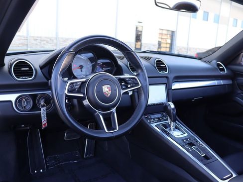 Used 2017 Porsche 718 Boxster S image 13