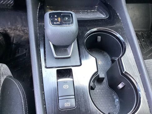 Used 2021 Nissan Rogue SV image 30