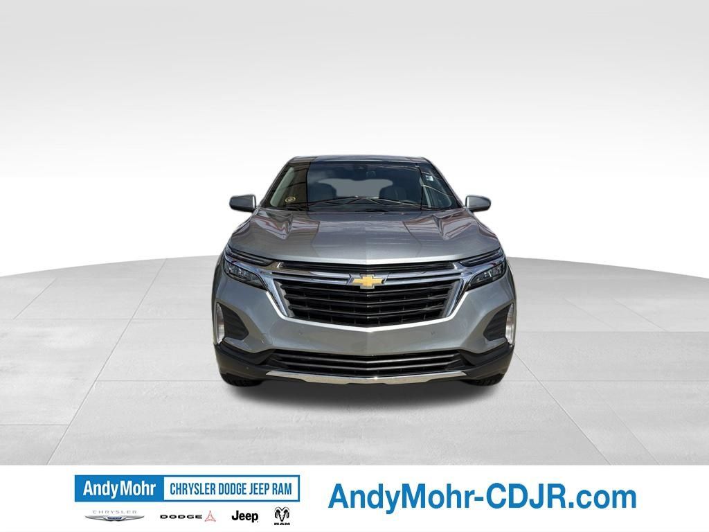 Used 2023 Chevrolet Equinox LT w/ Driver Convenience Package AWD/4WD image 2