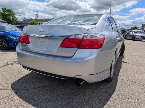Used 2014 Honda Accord EX image 11