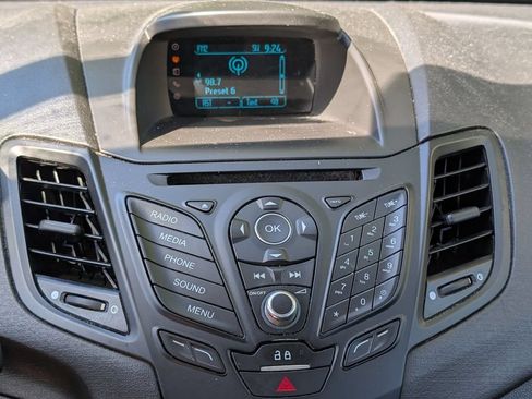 Used 2015 Ford Fiesta S FWD image 28