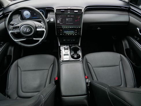 Used 2023 Hyundai Tucson Limited AWD/4WD image 10