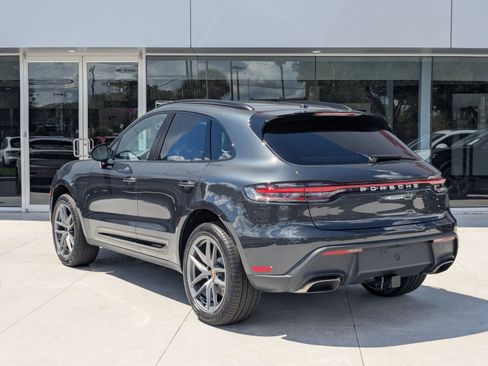 New 2026 Porsche Macan image 3