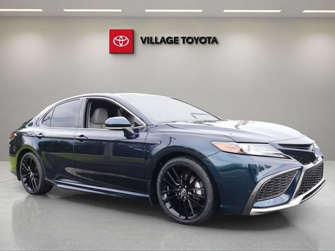 Certified 2021 Toyota Camry XSE w/ Navigation Package FWD image 7
