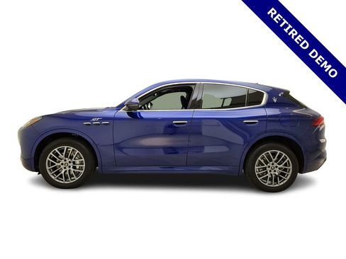 Certified 2024 Maserati Grecale GT image 11