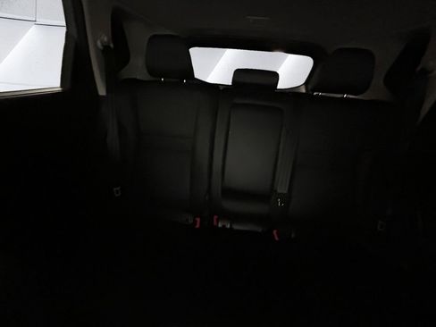 Used 2023 Nissan Rogue SL w/ SL Premium Package FWD image 18