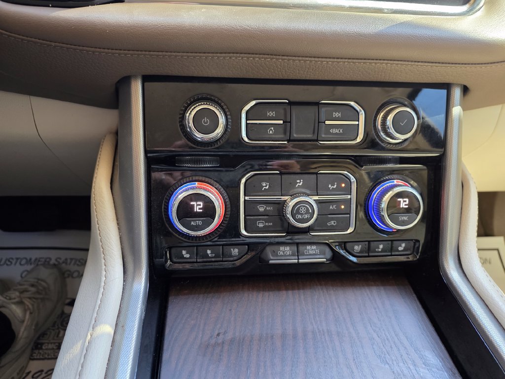 Used 2022 GMC Yukon Denali RWD image 34