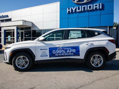 Certified 2026 Hyundai Tucson SE FWD image 6