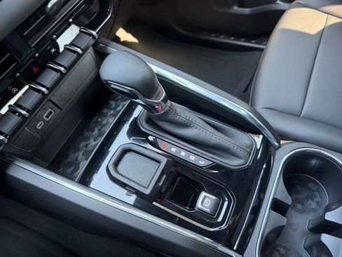 New 2026 GMC Canyon Elevation w/ Convenience Package RWD image 22