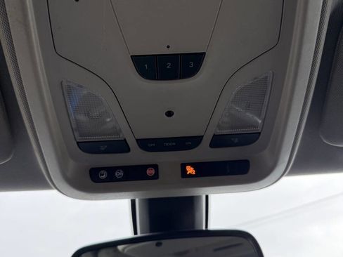 Used 2015 Chevrolet Impala LT image 15