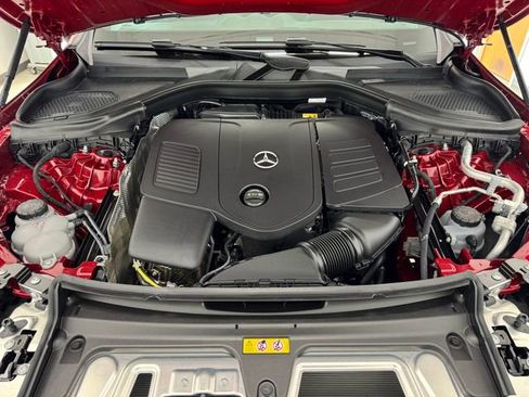 New 2025 Mercedes-Benz GLC 300 image 14