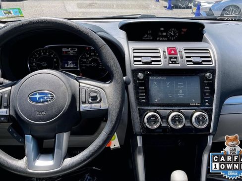 Used 2018 Subaru Forester 2.5i Premium AWD/4WD image 6