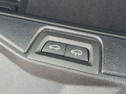 New 2026 BMW X7 xDrive40i w/ Premium Package image 28