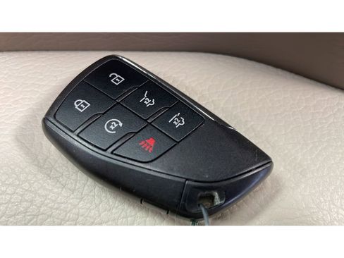 Used 2021 GMC Yukon Denali w/ Denali Ultimate Package AWD/4WD image 22