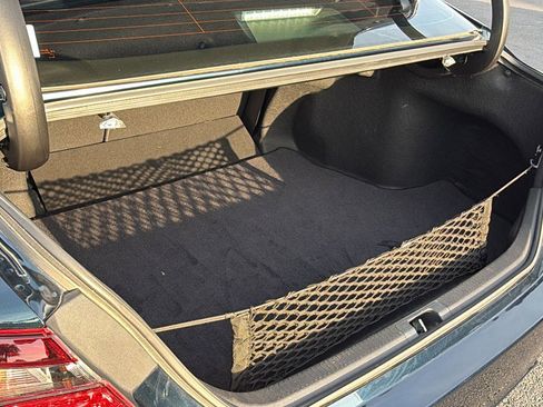 Used 2021 Toyota Camry SE w/ Carpet Mat Package (TMS) image 30