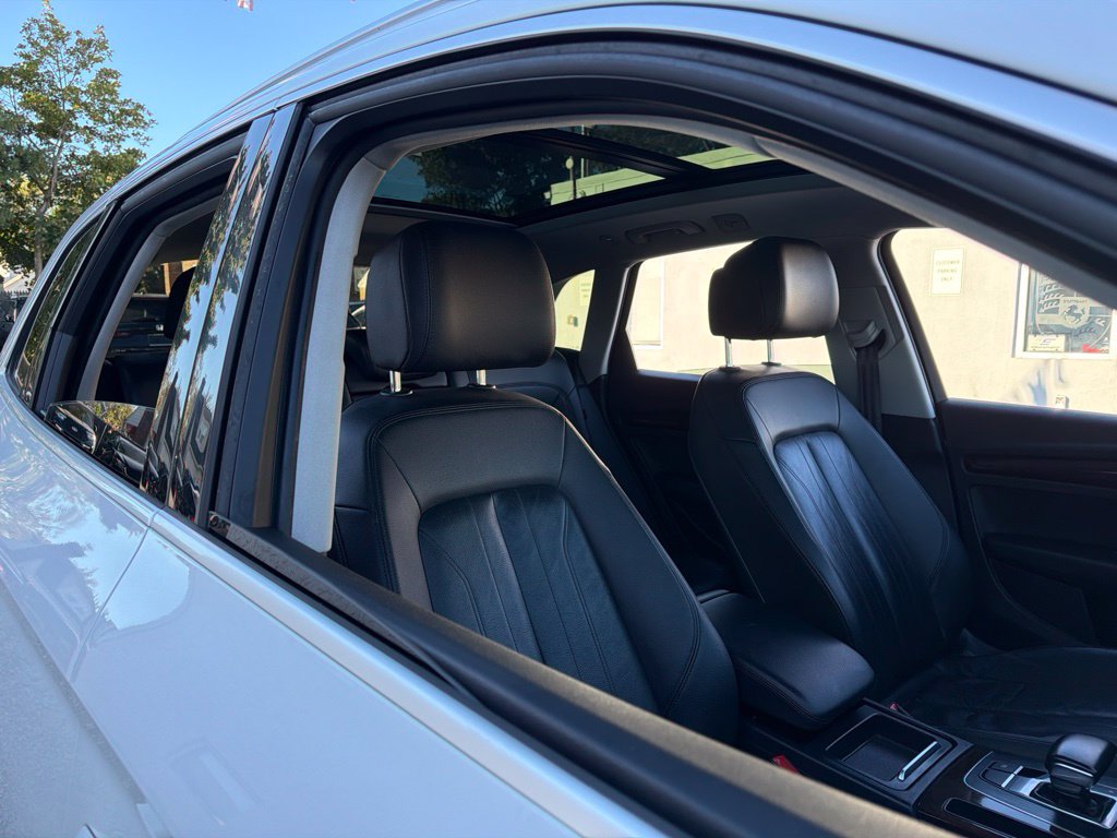 Used 2018 Audi Q5 2.0T Premium Plus w/ Premium Plus Package AWD/4WD image 15