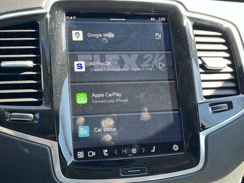 Used 2024 Volvo XC90 B6 Plus w/ Protection Package Premier image 27