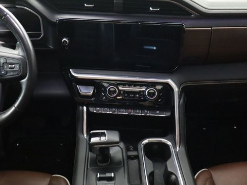 Used 2022 GMC Sierra 1500 Denali Ultimate image 13