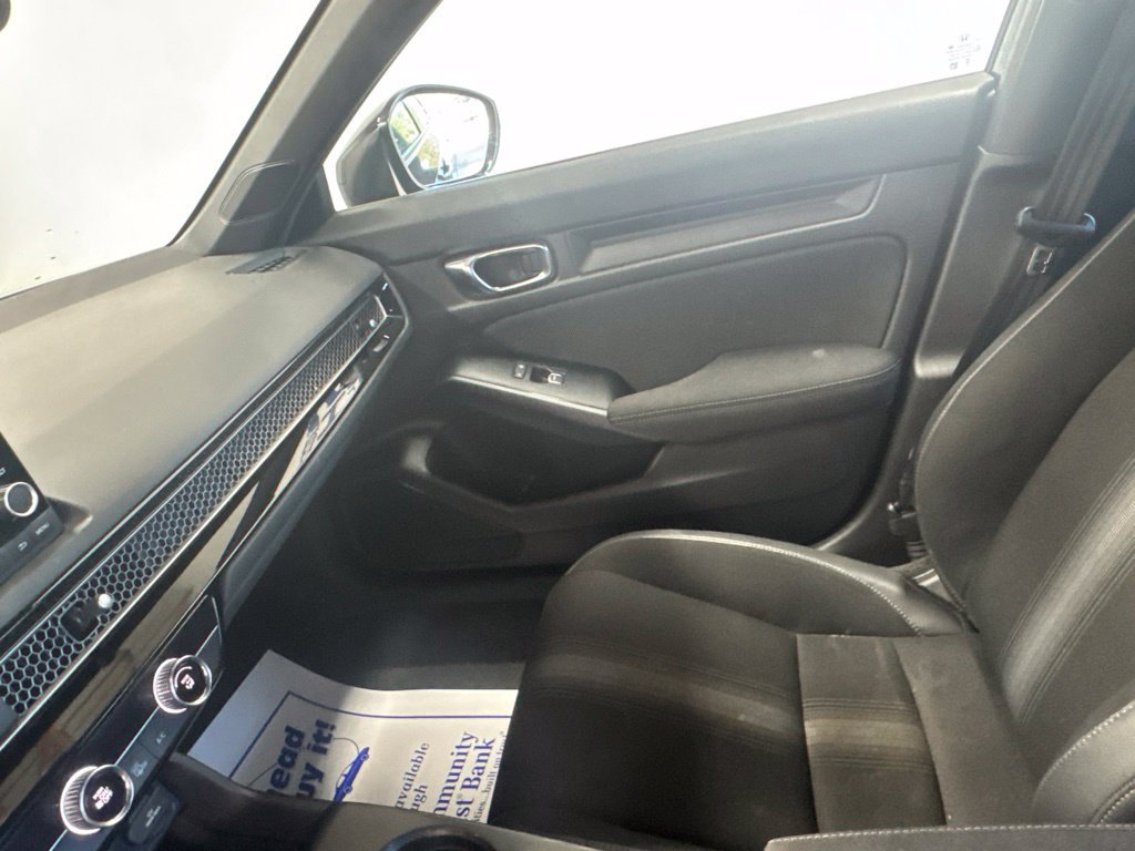 Used 2025 Honda Civic Sport image 21