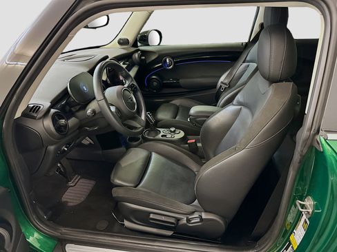 Used 2023 MINI Cooper SE image 13