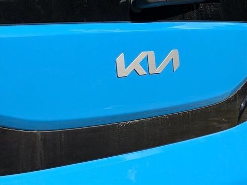Used 2024 Kia Soul S FWD image 16