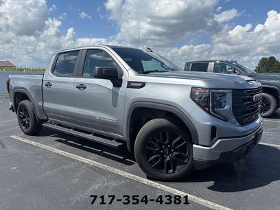 Used 2024 GMC Sierra 1500 Pro w/ Graphite Edition