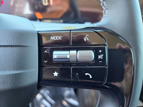 New 2026 Kia Sorento S image 14