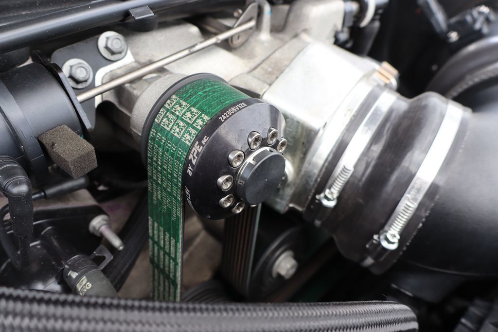 Used 2022 Chevrolet Camaro ZL1 RWD image 35