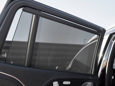 Used 2021 Mercedes-Benz Maybach GLS 600 Maybach GLS 600 image 48