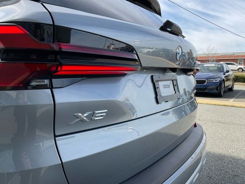 Certified 2024 BMW X5 xDrive40i w/ Premium Package image 14