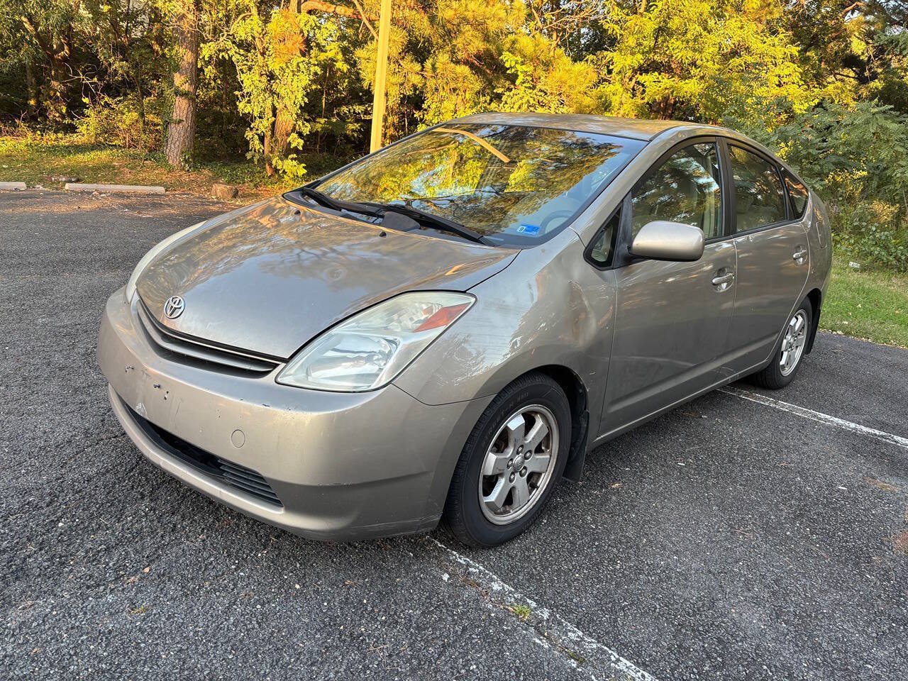 Used 2005 Toyota Prius FWD image 1