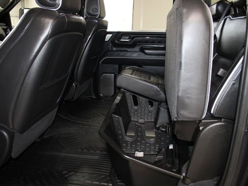 Used 2025 GMC Sierra 2500 AT4X w/ AT4X AEV Edition AWD/4WD image 31