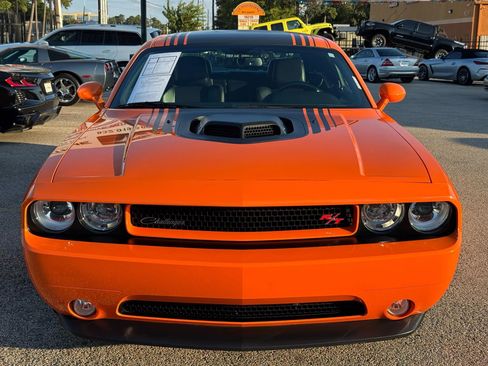 Used 2014 Dodge Challenger R/T image 2