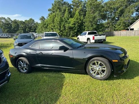 Used 2015 Chevrolet Camaro LS RWD image 11