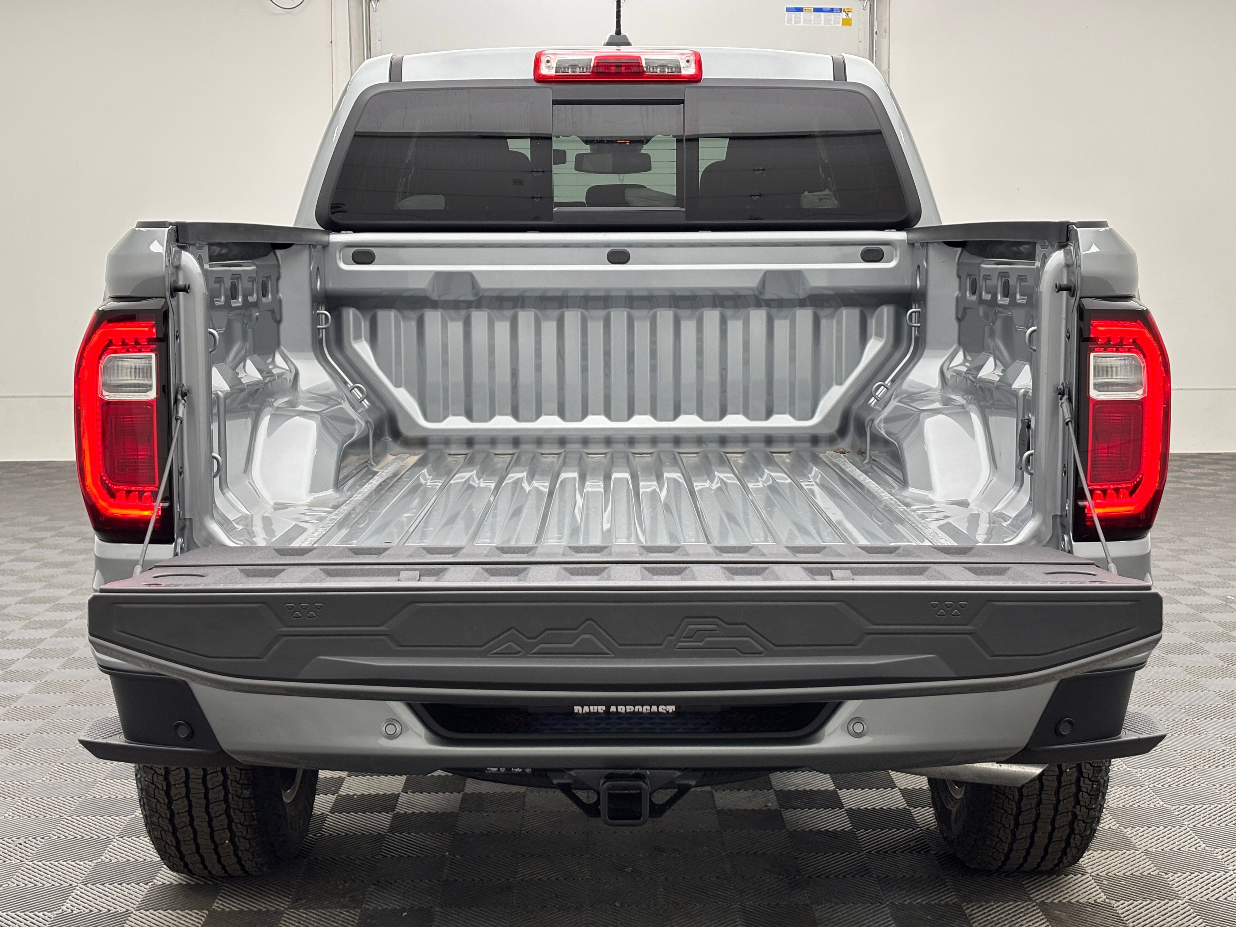 New 2026 GMC Canyon Elevation w/ Convenience Package RWD image 10