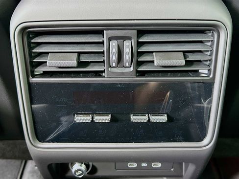 New 2026 Porsche Cayenne Coupe image 26