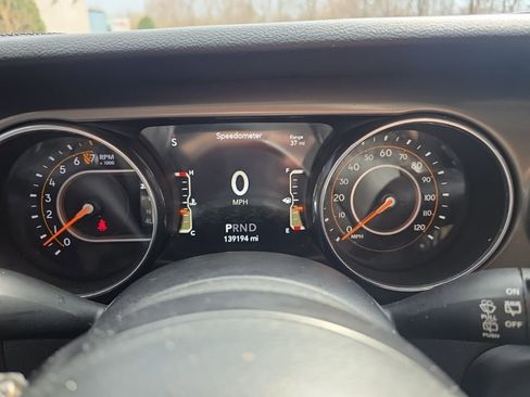 Used 2018 Jeep Wrangler Unlimited Sport S image 21