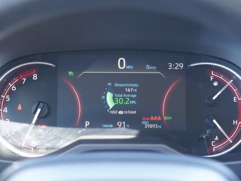 Used 2025 Toyota RAV4 XLE FWD image 21