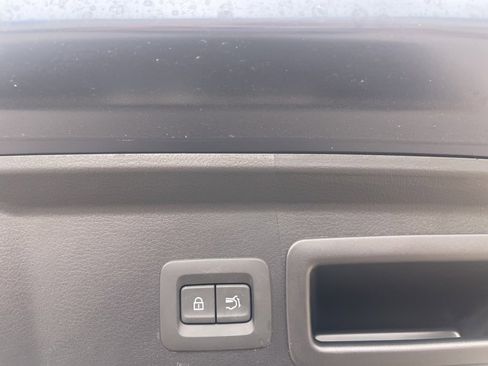 Used 2025 MAZDA CX-30 AWD 2.5 S w/ Premium Package image 9