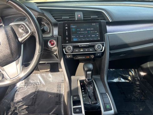 Used 2016 Honda Civic EX-L image 9