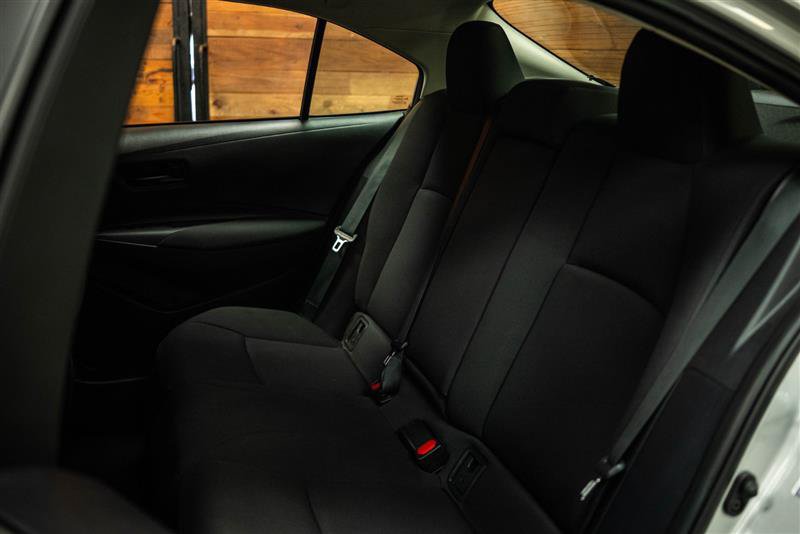 Used 2025 Toyota Corolla LE FWD image 10