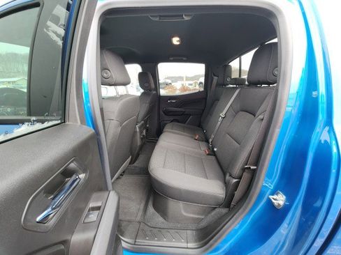 Used 2024 Chevrolet Colorado LT w/ LT Convenience Package II image 20