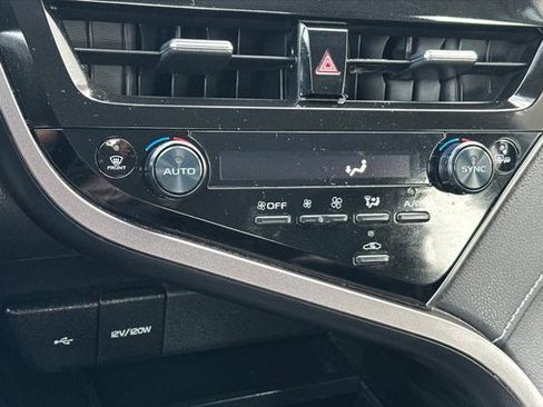 Certified 2023 Toyota Camry SE image 21