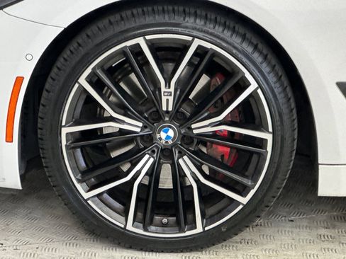 Used 2023 BMW 530i w/ M Sport Package image 11