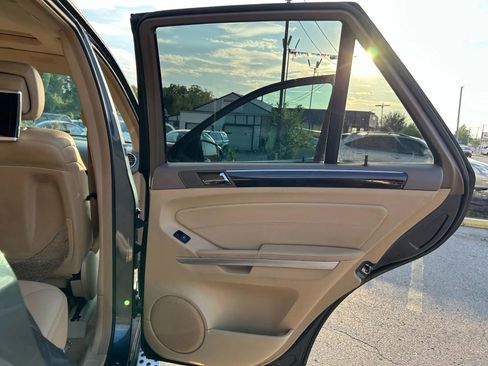 Used 2011 Mercedes-Benz ML 350 4MATIC w/ Premium 1 Pkg image 13