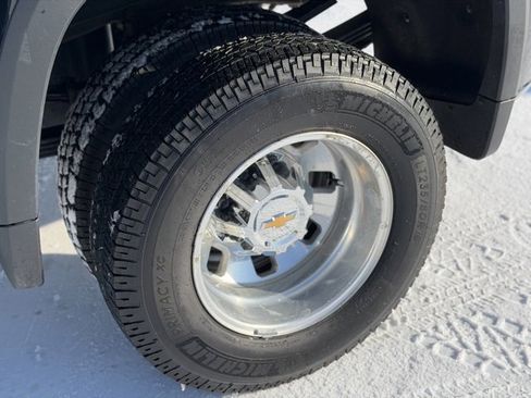 Used 2024 Chevrolet Silverado 3500 High Country image 10
