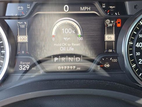 Certified 2023 RAM 1500 Laramie RWD image 34