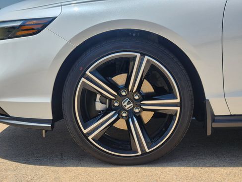 New 2026 Honda Accord SE image 12