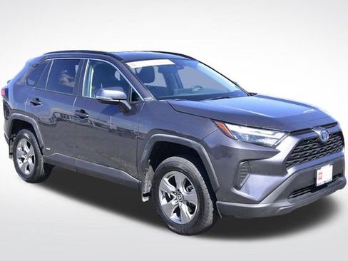 Certified 2024 Toyota RAV4 XLE AWD/4WD image 6