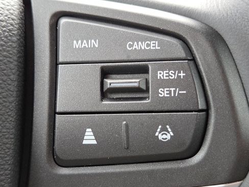 Certified 2025 Honda Ridgeline RTL image 9